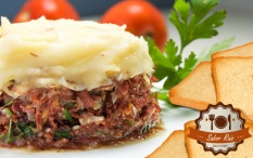 Porção de Escondidinho + Torradas